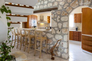 Gemütliche Bar und Küche in der Villa  Aliki Vasiliki Griechenland