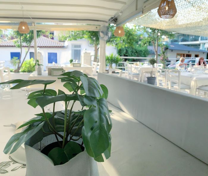 Trend Restaurants Patio Dining. Vasiliki Lefkada