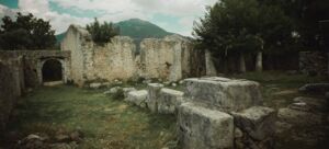 Ruinen des Klosters Agios Ioannis, Rodaki, historischer Ort, Lefkada, Griechenland