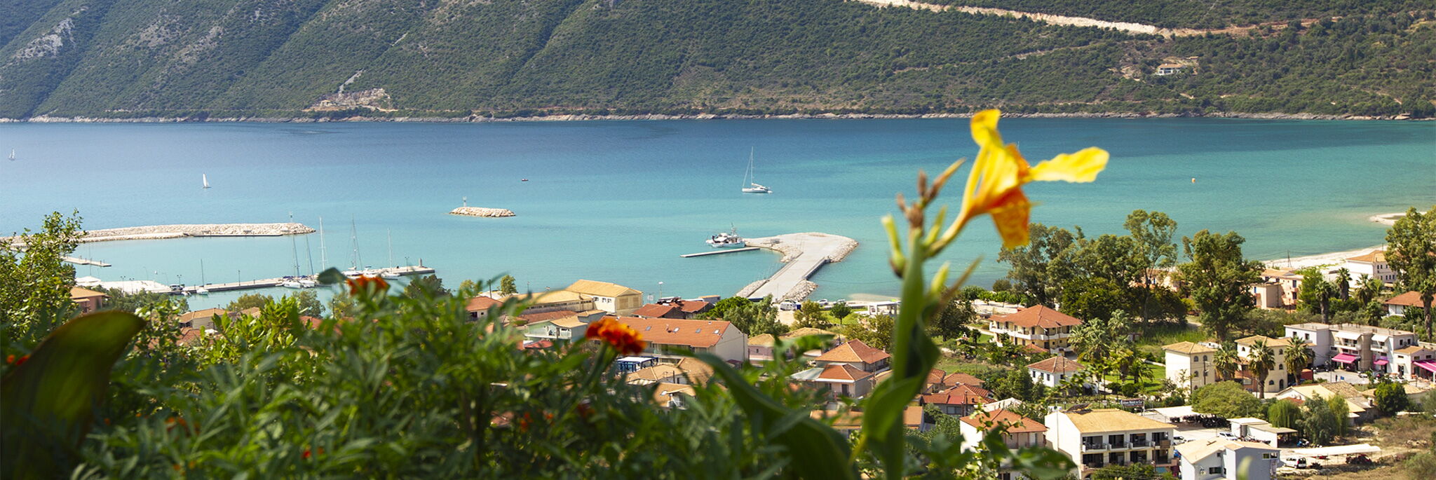 Vasiliki entspanne in Griechenland. Surfen, Wandern, Fahrrad fahren, Gutes Essen gehört dazu